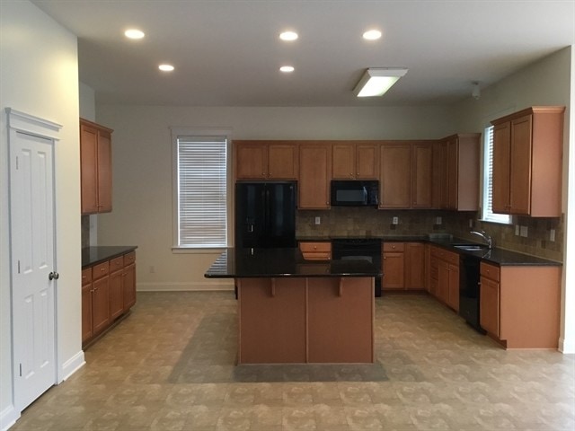 Photo - 15612 Waterfront Dr