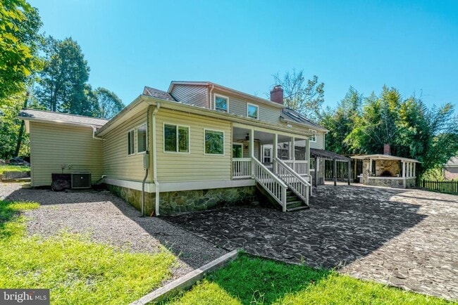 Building Photo - 3714 Hummer Rd