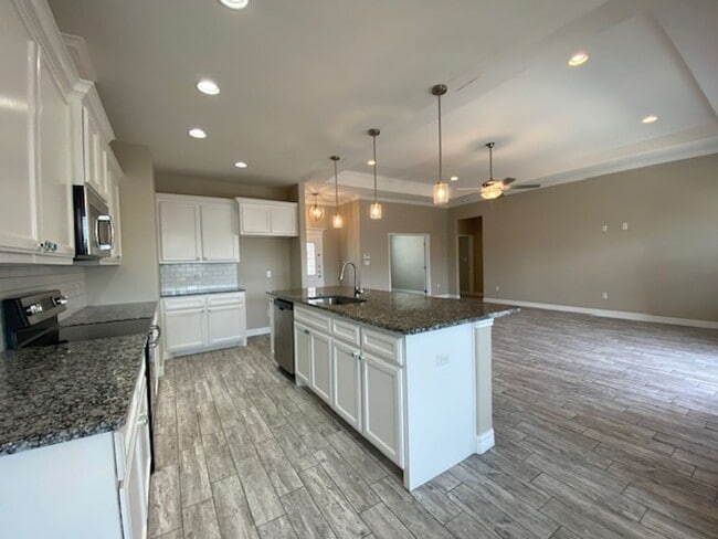 Photo - DCR642 Unidad B