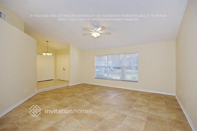 Photo - 20407 Melville St