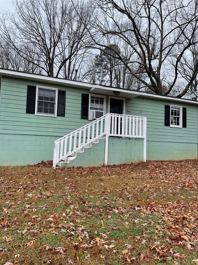 Photo - 5046 Crawford Rd