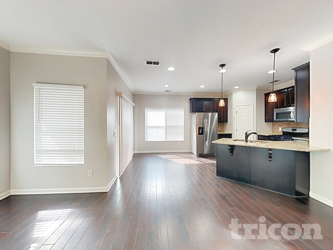 Photo - 350 Dunnwood Loop