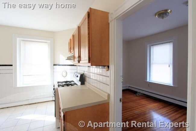 Photo - 10 Winter St Unidad 2nd Flr