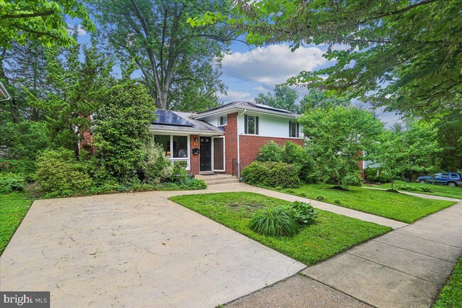 Photo - 1703 Tilton Dr