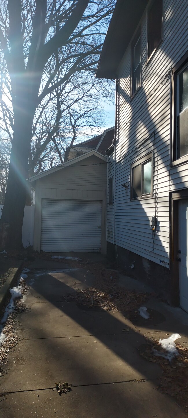 Photo - 730 Ashland Ave