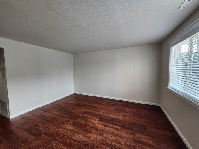 Photo - $500 off First Month's Rent- Updated Townh...