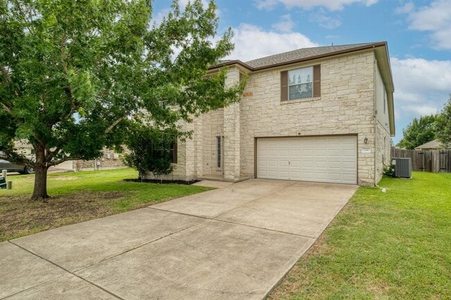Photo - 211 Hanstrom Dr
