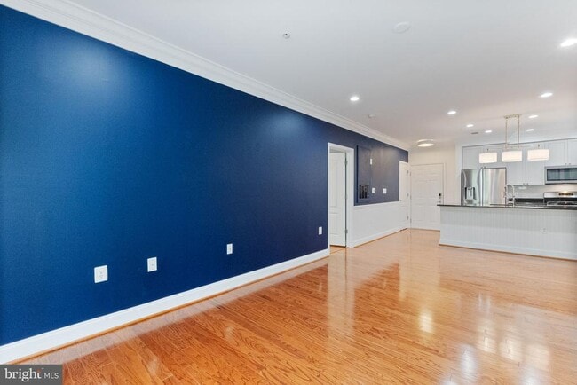 Photo - 1115 Cameron St Unit 311