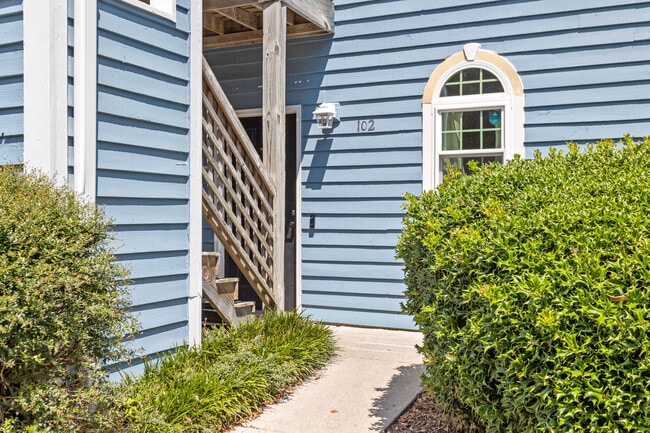 Exterior - 4220 Wilshire Blvd Unit 102