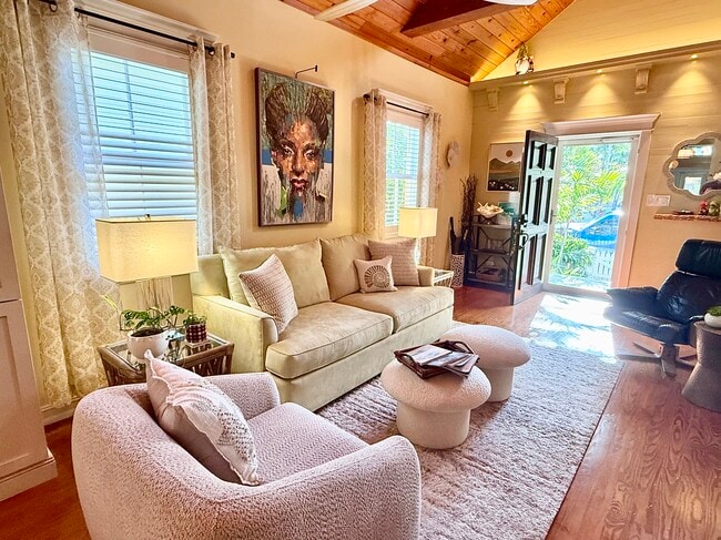 Photo - 1409 Olivia St