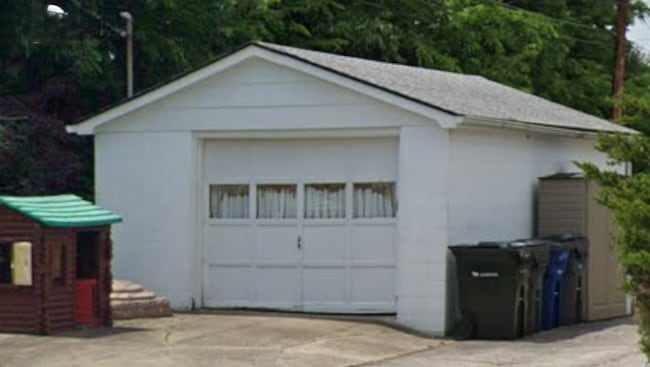 Photo - 2204 Winterberry Dr Unit Side A