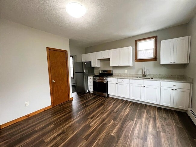 Photo - 44 Summit St Unit 4