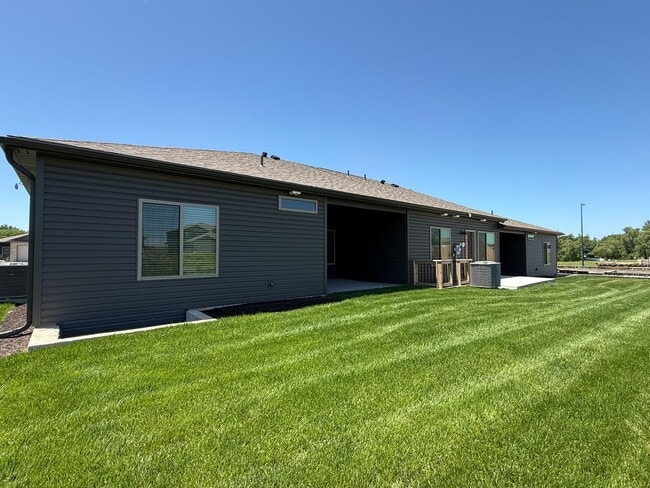 Photo - Brand new construction 3 bed/3 bath ranch townhome in North Lincoln
