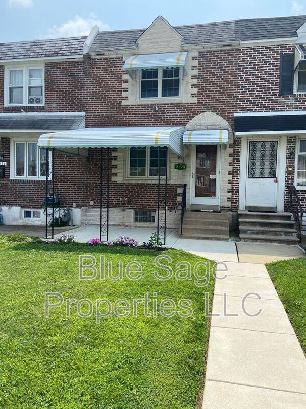 Photo - 256 Revere Rd Townhome