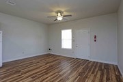 1BR,1BA - 720SF - LIVING AREA
