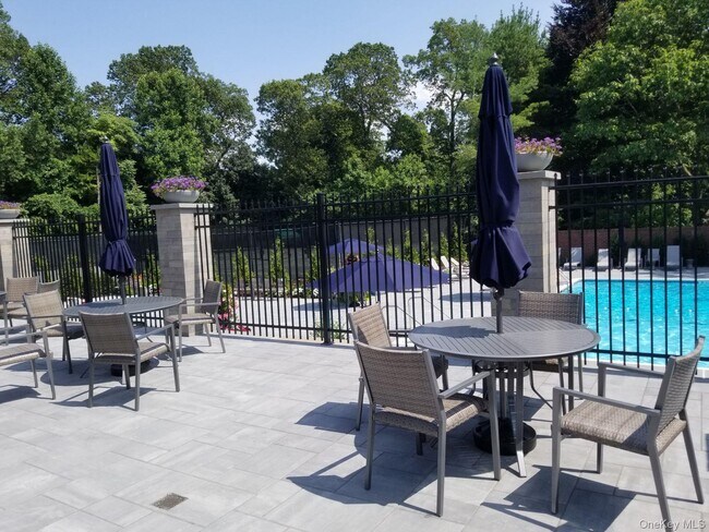 Photo - 144 Dove Hill Dr