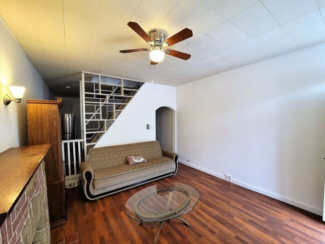 Photo - 1338 Washington Blvd