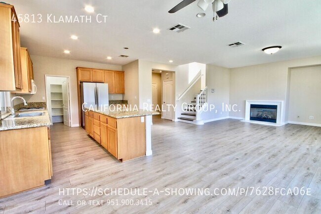 Photo - 45813 Klamath Ct