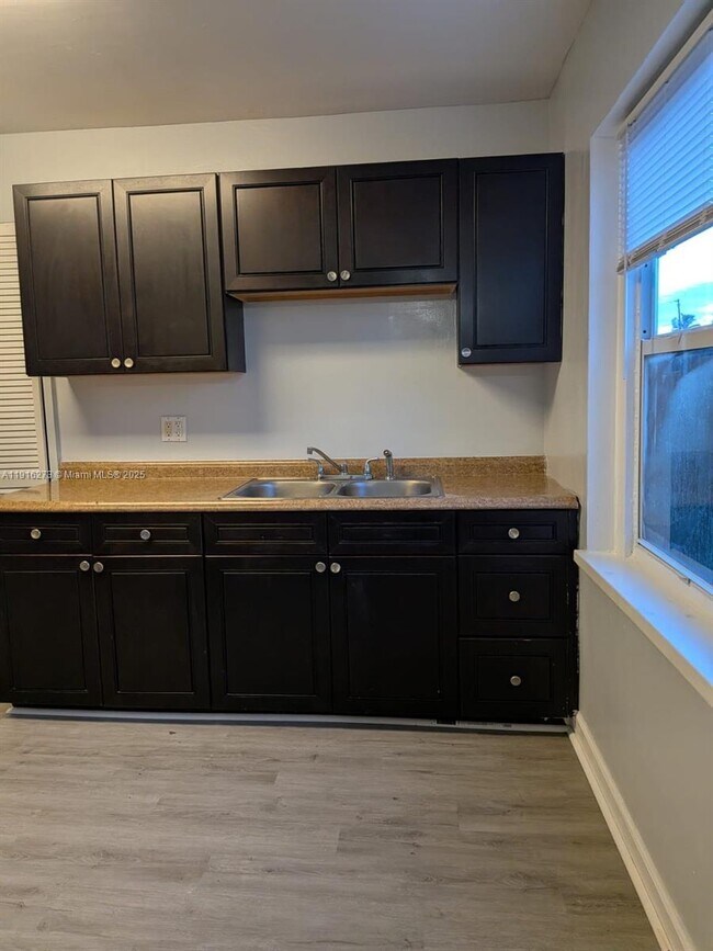 Photo - 2132 McKinley St Apartamento Unidad 1