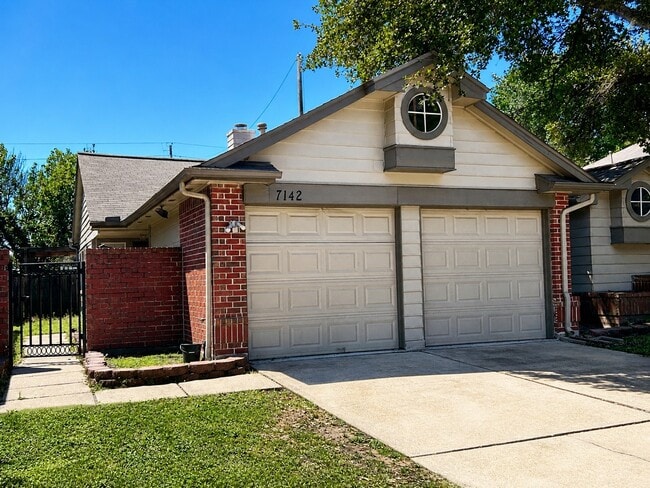 Photo - 7142 River Garden Dr