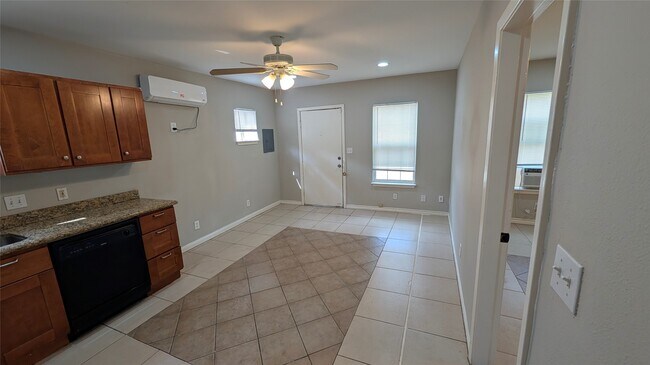 Photo - 412 Cordell St Unidad A