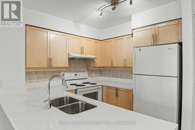 Photo - 23 Hollywood Ave Unité 2909