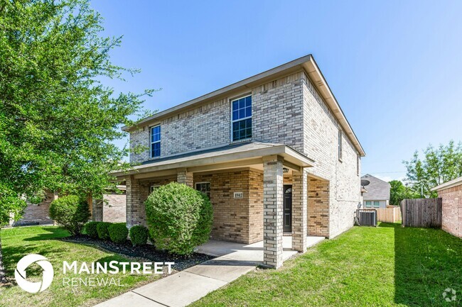 Building Photo - 1942 Cross Oaks Dr Rental