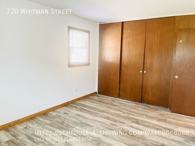 Photo - 720 Whitman St