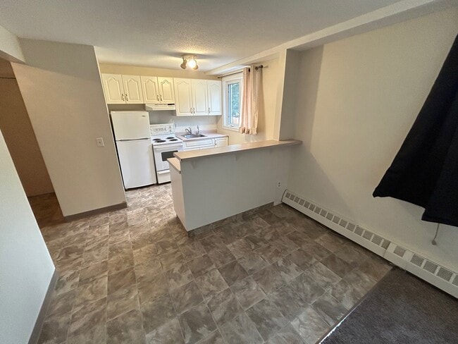 Photo - 3104-3104 Victoria Ave Unit 205