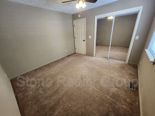 Photo - 4832 Pine Ridge Ct