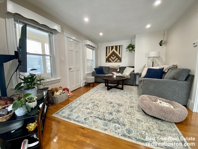 Photo - 71 Edenfield Ave