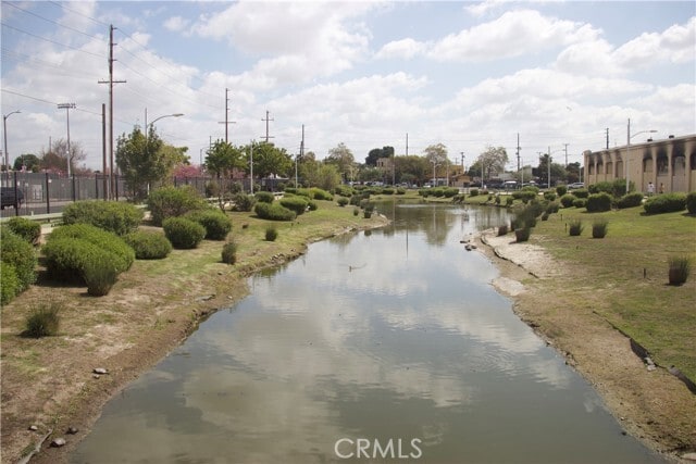 Photo - 372 E 55th St Unit 1/4