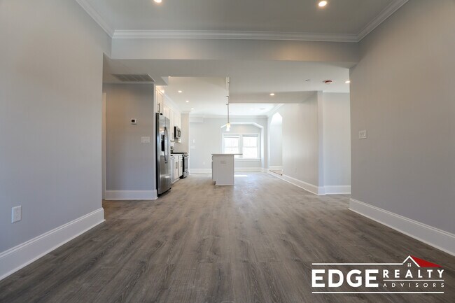 Photo - 108 Kenrick St