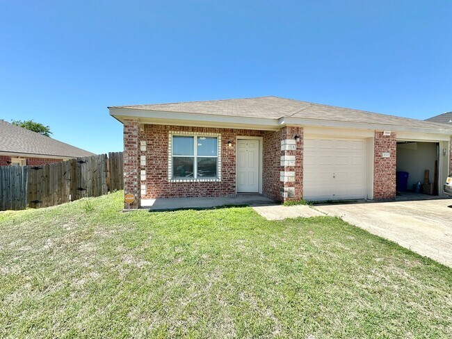Photo - 4300 Elms Run Cir Townhome