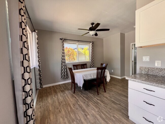 Building Photo - 103 Moolu Rental