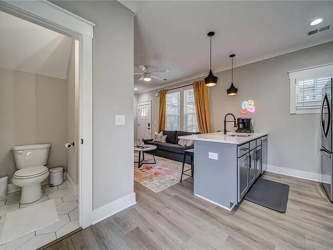 Photo - 23 Gertrude Pl NW