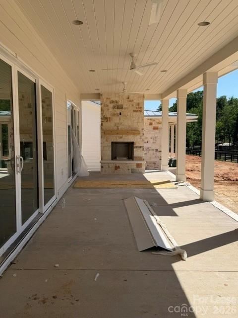 Photo - 14921 Black Farms Rd