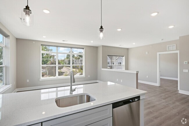 Building Photo - Regency @ Menlo Park Terrace Rental