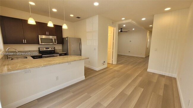 Photo - 6959 Long Pine Cir