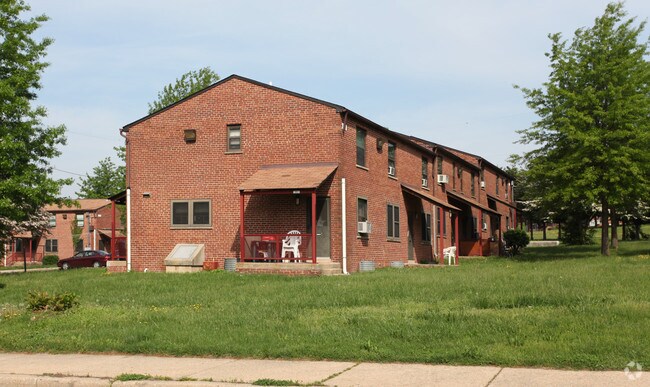 Primary Photo - Cherry Hill Apartments