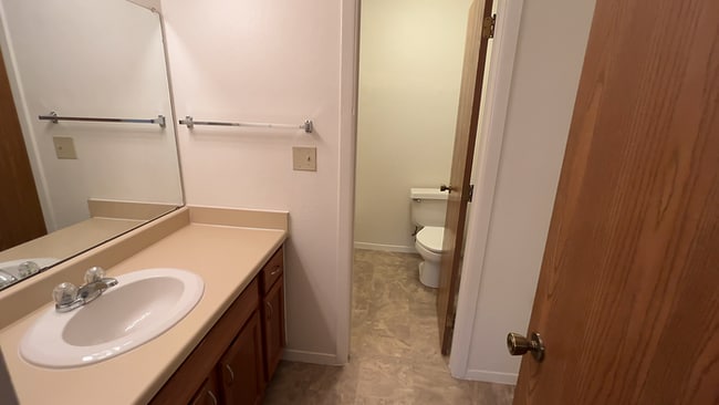 Photo - 211 Wilder Ct