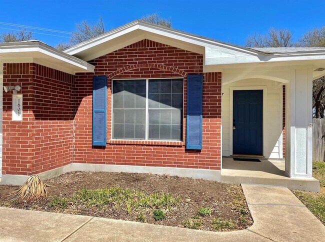 Photo - 1601 Lloydminister Way