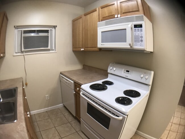 Photo - 132 Penn St Unit 136-1