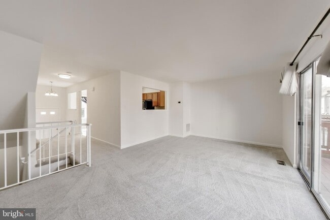 Photo - 3548 Softwood Terrace