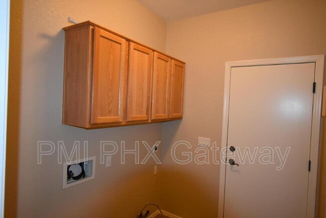 Photo - 1133 E Jade Dr