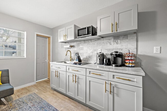 Photo - 4323 E Henry Ave Unidad ID1244348P