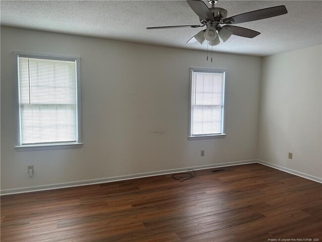 Photo - 3702 Cliffridge Dr