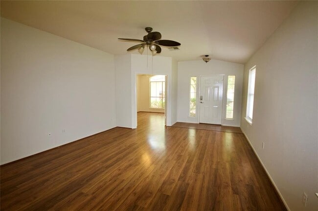 Photo - 1217 Tudor House Rd