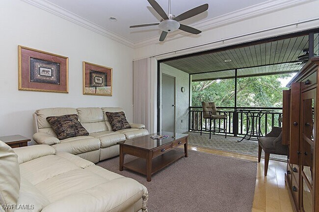 3621 Wild Pines Dr Unit 207