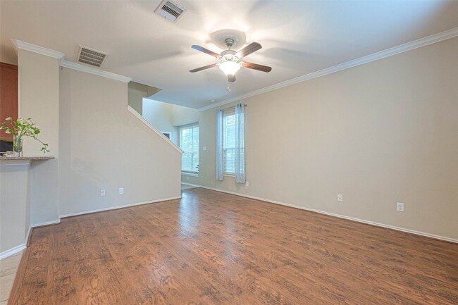 Photo - 24630 Folkstone Cir